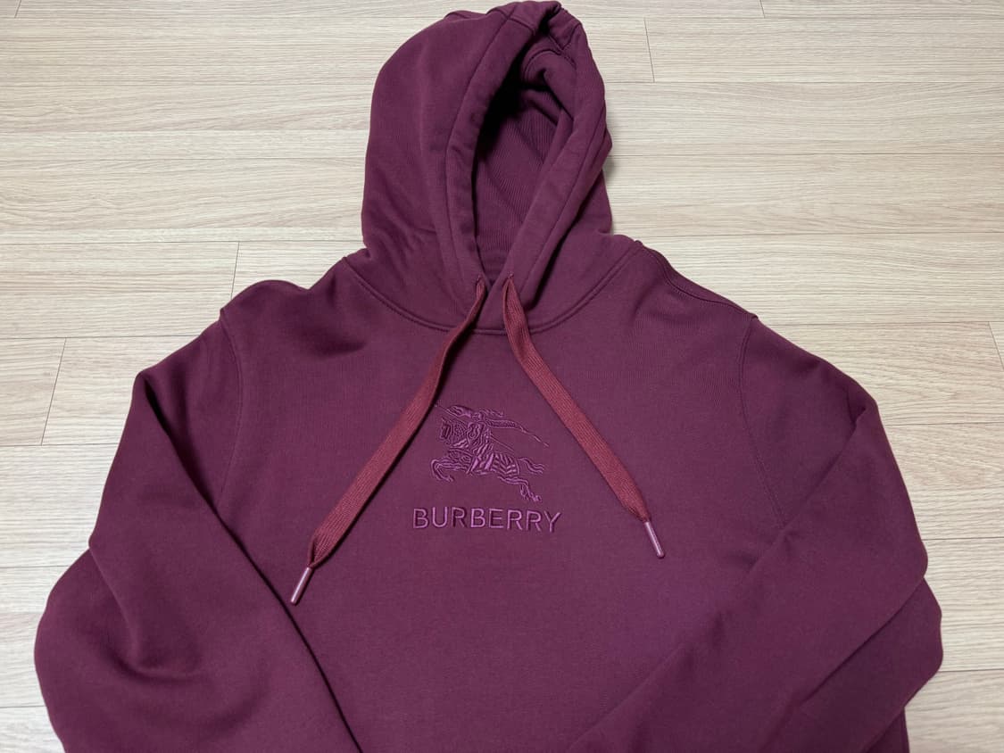 버버리 신형 후드티 상품이미지1