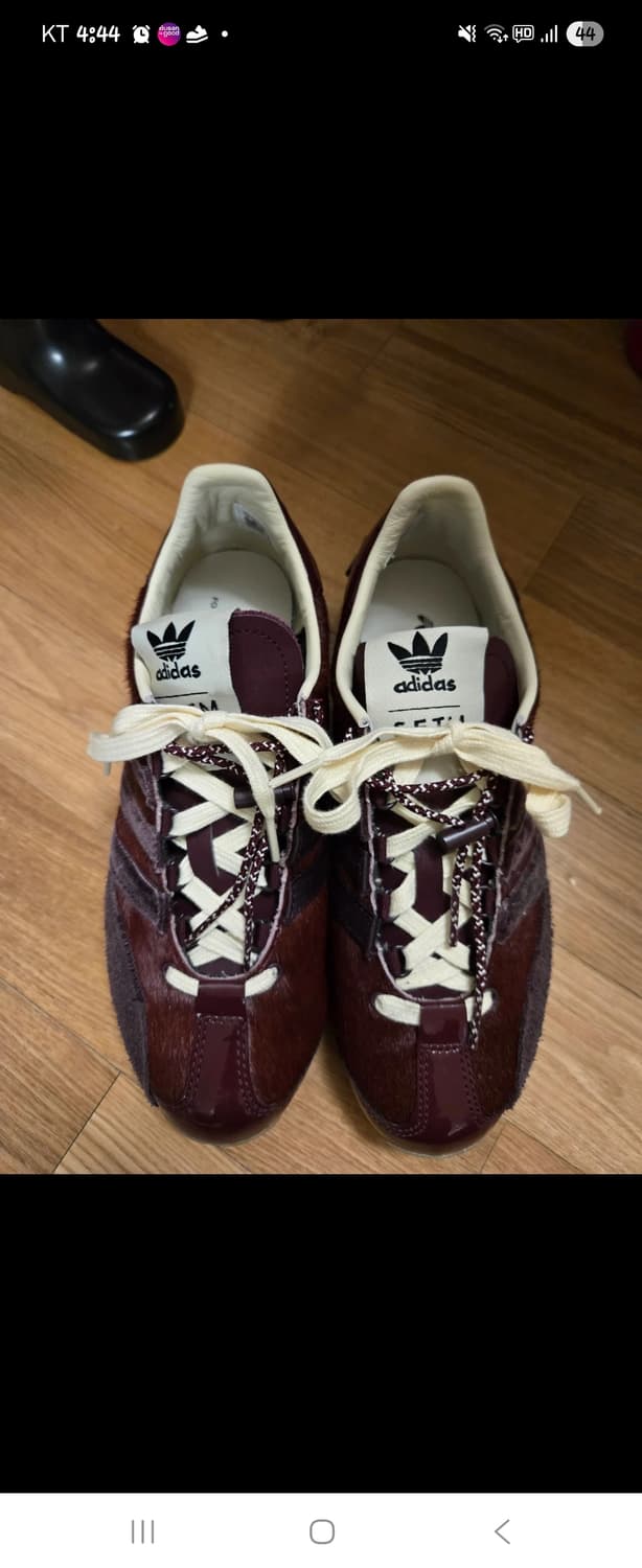 아디다스 컨트리OG 송포더뮤트 마룬 상품이미지1