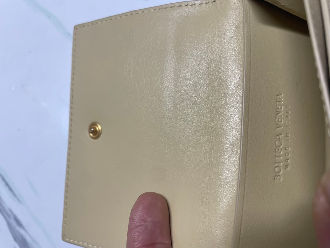 보테가베네타 인트레치아토 지갑 상품이미지5