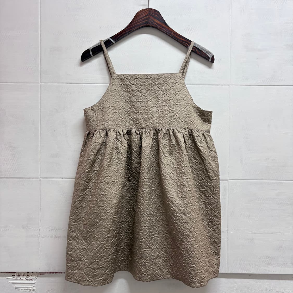 PAS DE DEUX 엠보 뷔스티에 슬리브리스  JPN 상품이미지1