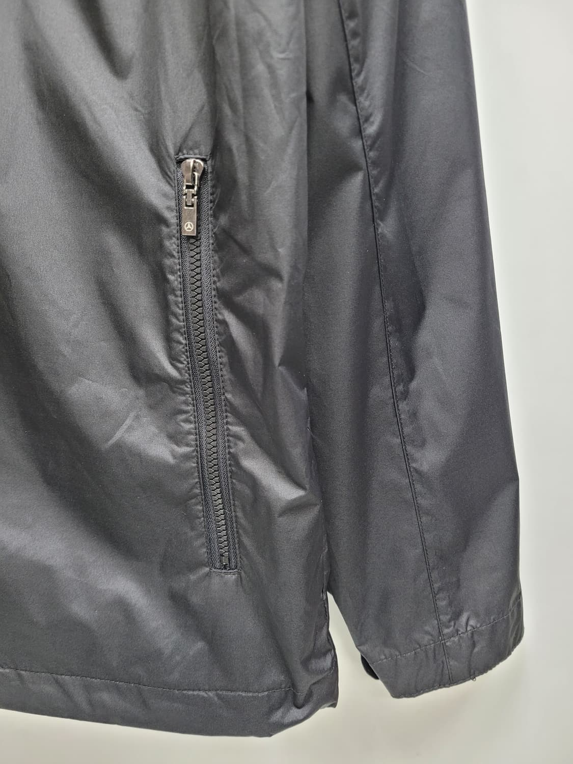 메르세데스 벤츠 바람막이 자켓 / 남 XL 블랙
 상품이미지6