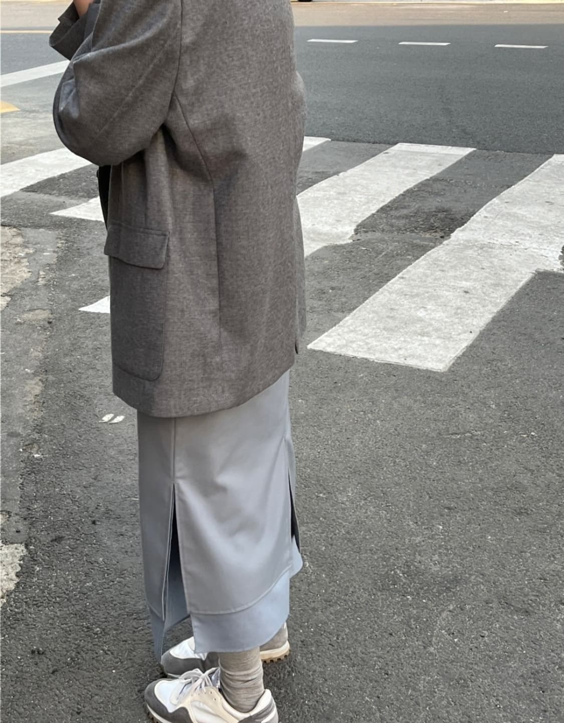 새상품) 리어스 레이어 스커트 s(55사이즈) 그레이블루 상품이미지7