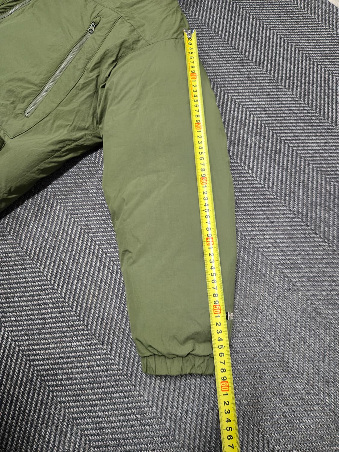 헤드 24ss 오버핏 아웃포켓 다운 점퍼 JHUCW24371KHX 상품이미지8