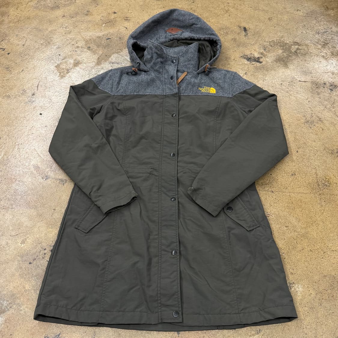 [정품/90] 노스페이스 후드 자켓 그레이 카키 b18 상품이미지2