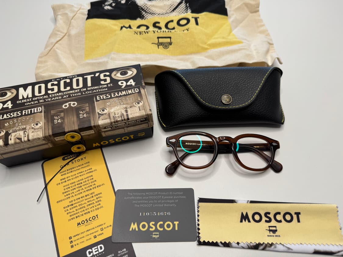 모스콧 렘토쉬 브라운 색상 44사이즈 판매합니다. 상품이미지1