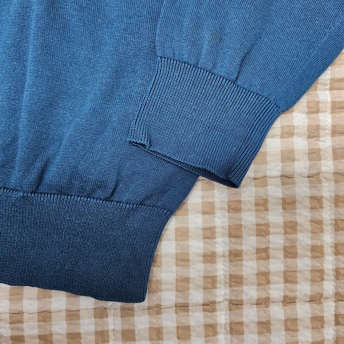 라코스테 브이넥 얇은 니트 남자100 상품이미지4