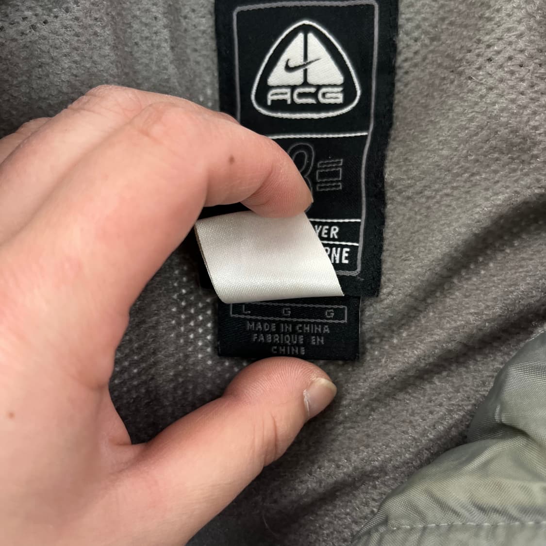 100 나이키 02FW acg 구스다운 푸퍼 패딩 상품이미지4