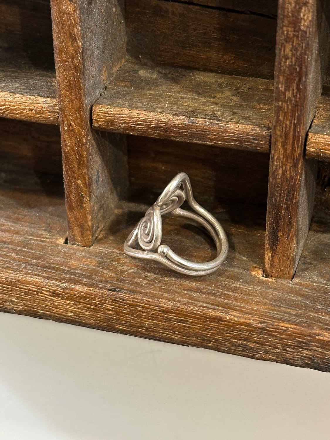 (Only 1)Musta Spiral Karensilver Ring 상품이미지5