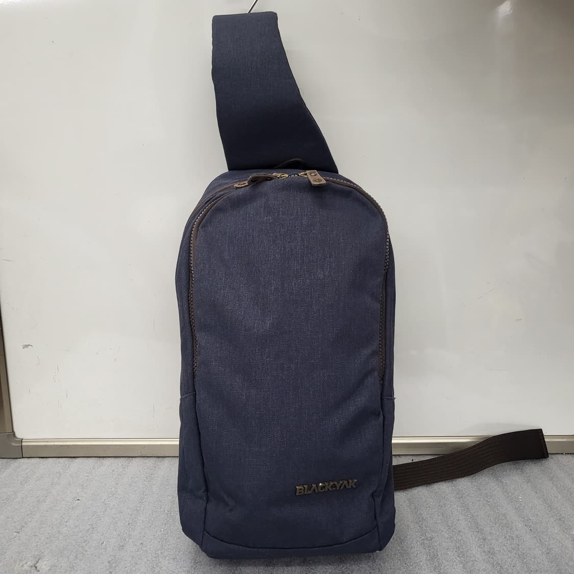 블랙야크 정품 코트나 태블릿 가능한 슬링백
38x24x13cm 상품이미지1