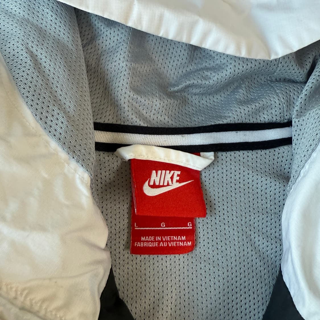 나이키 러닝 윈드러너 바람막이 L 상품이미지4