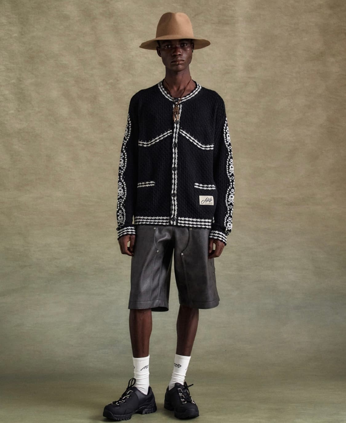 앤더슨벨 판타지아 가디건 L 상품이미지1