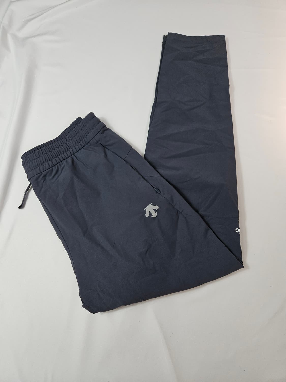 데상트 오리지널 스탠다드 조거팬츠 우븐 트레이닝 버지 M 상품이미지2