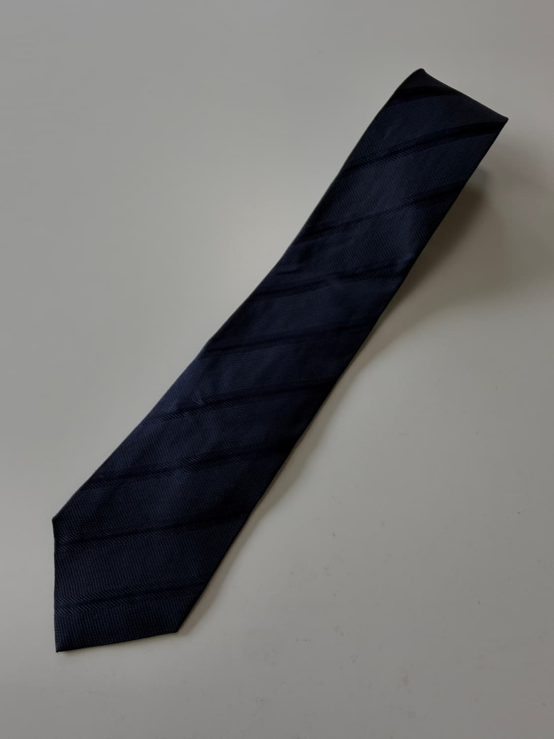 INHALE EXHALE 실크 넥타이 8.2cm 상품이미지1