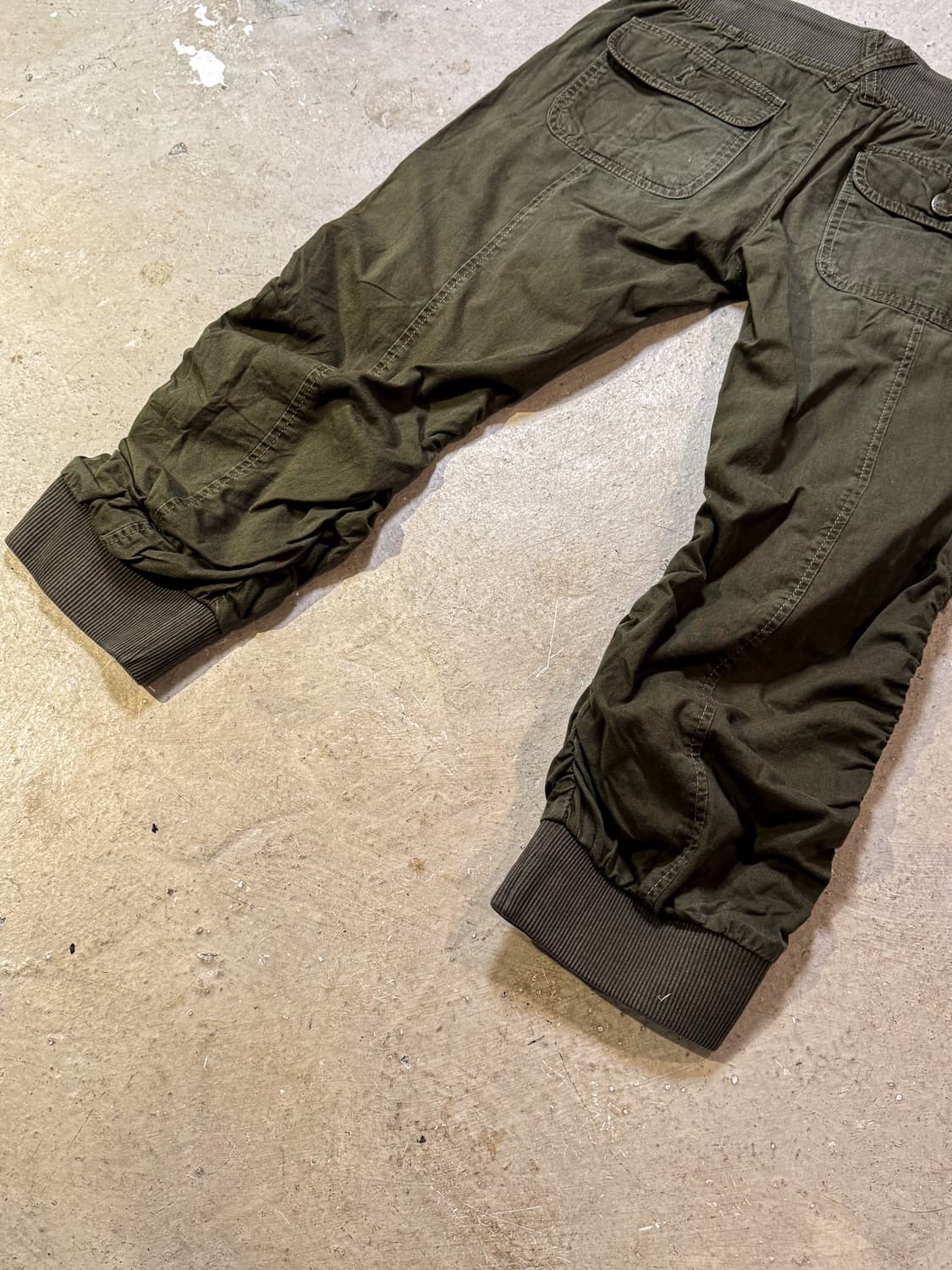 Khaki shirring capri pants  카키 셔링 카프리 팬츠 상품이미지10