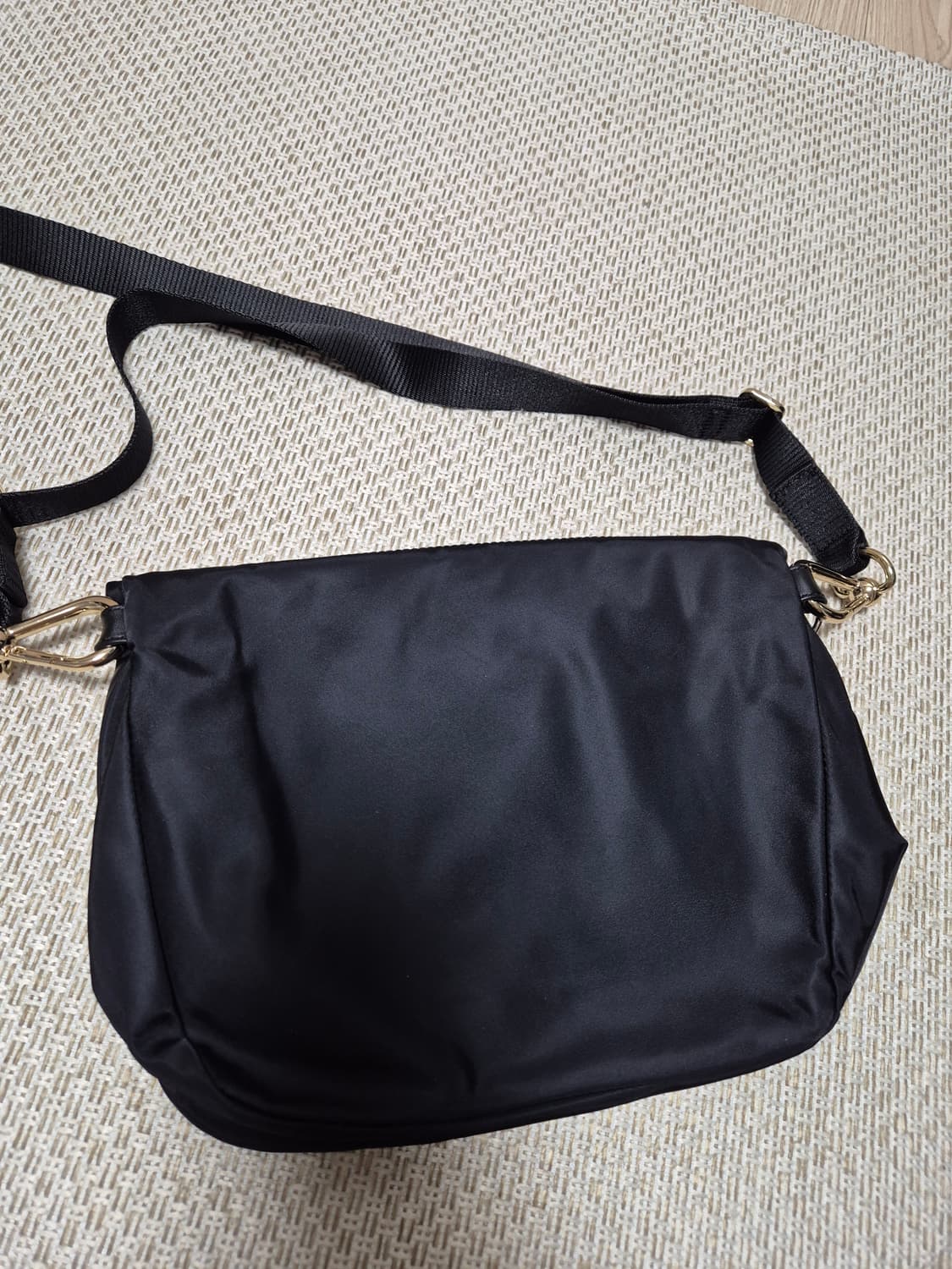 룰루레몬 올 나이트 페스티벌 가방  5L 크로스가방 힙색 상품이미지8