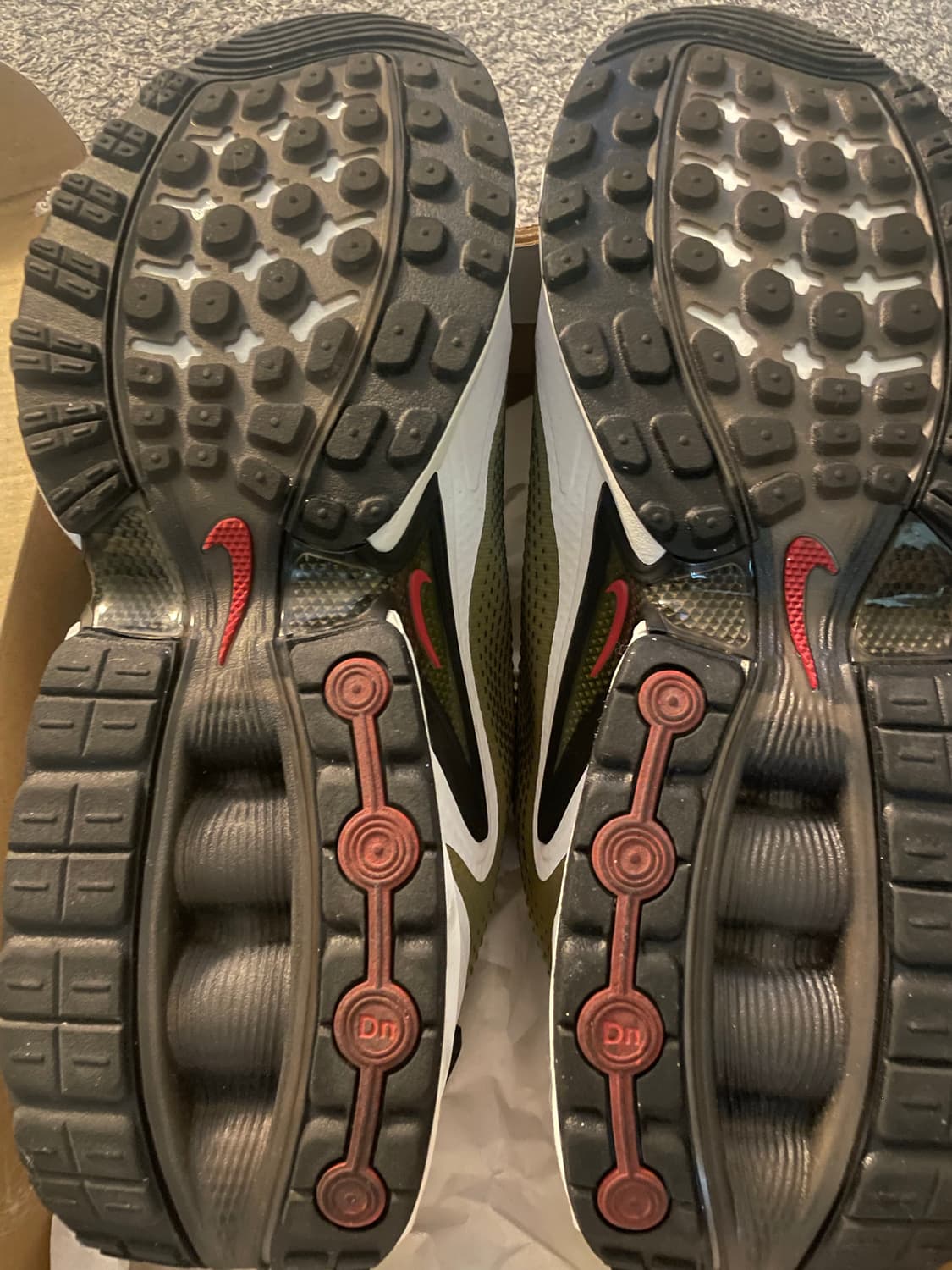 나이키 맥스 DN 올리브 290mm 상품이미지4