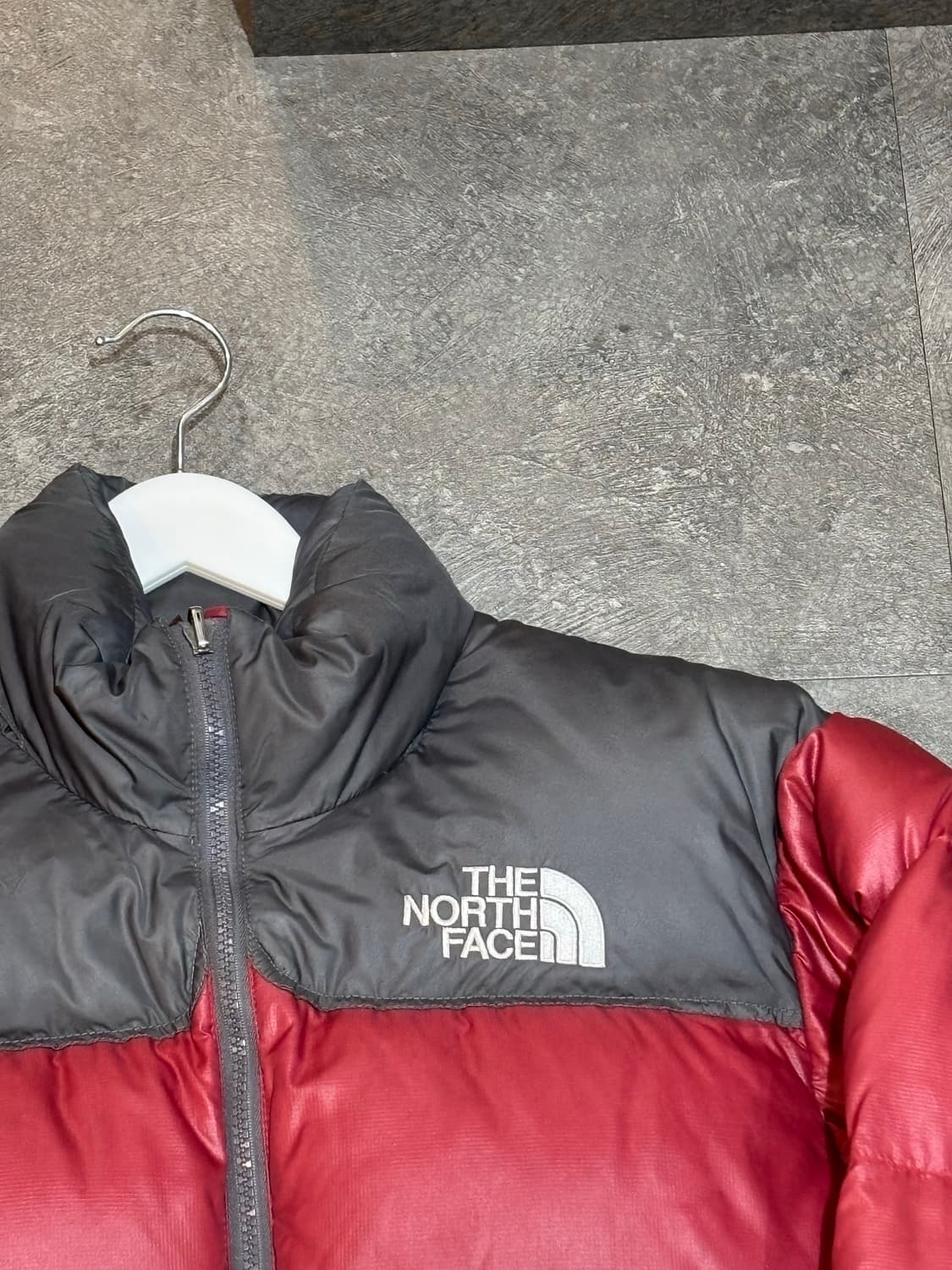 노스페이스 700 버건디 레드 구스다운 패딩  상품이미지4