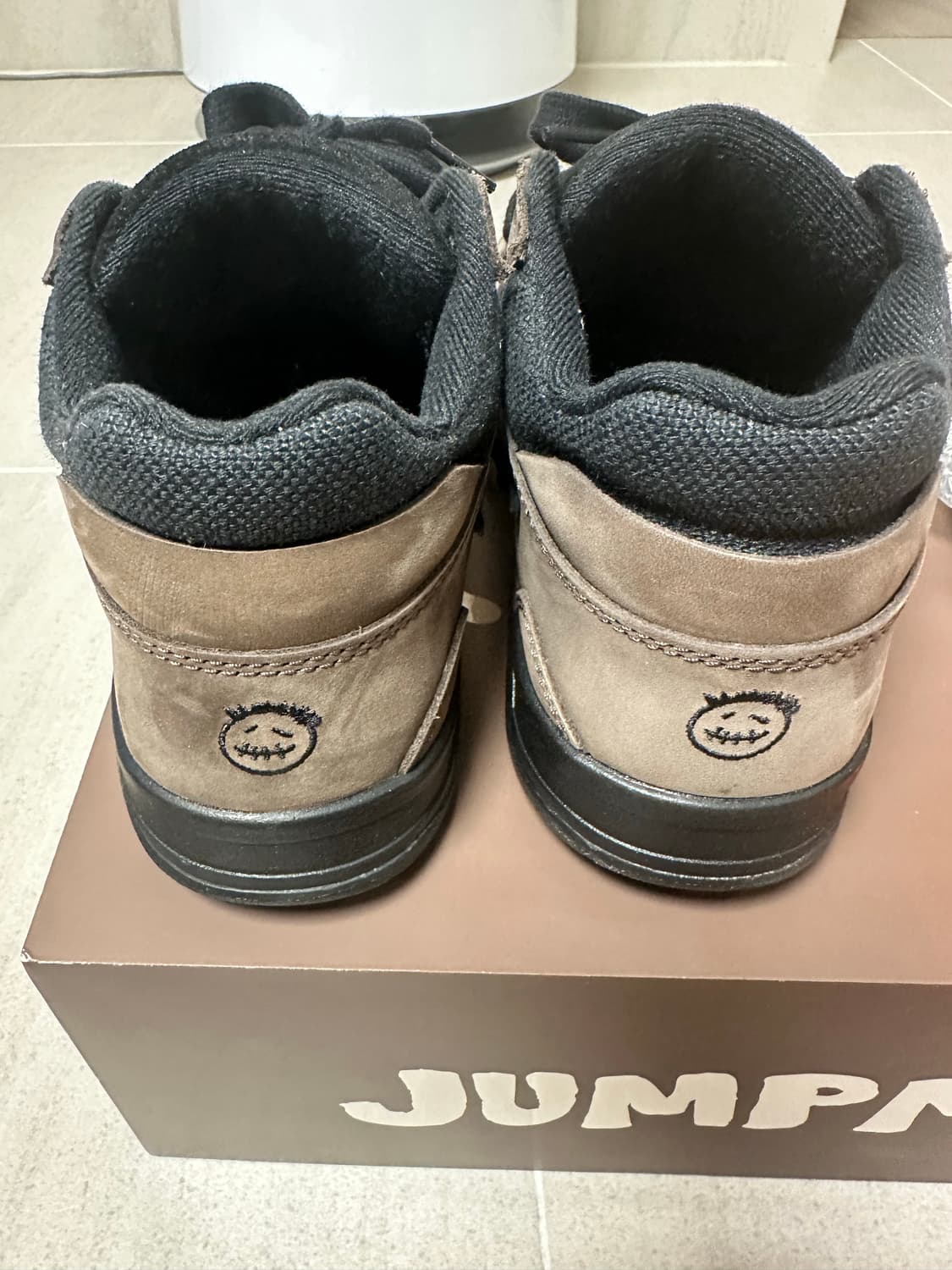 (260) 점프맨 다크모카 트레비스 스캇 상품이미지4