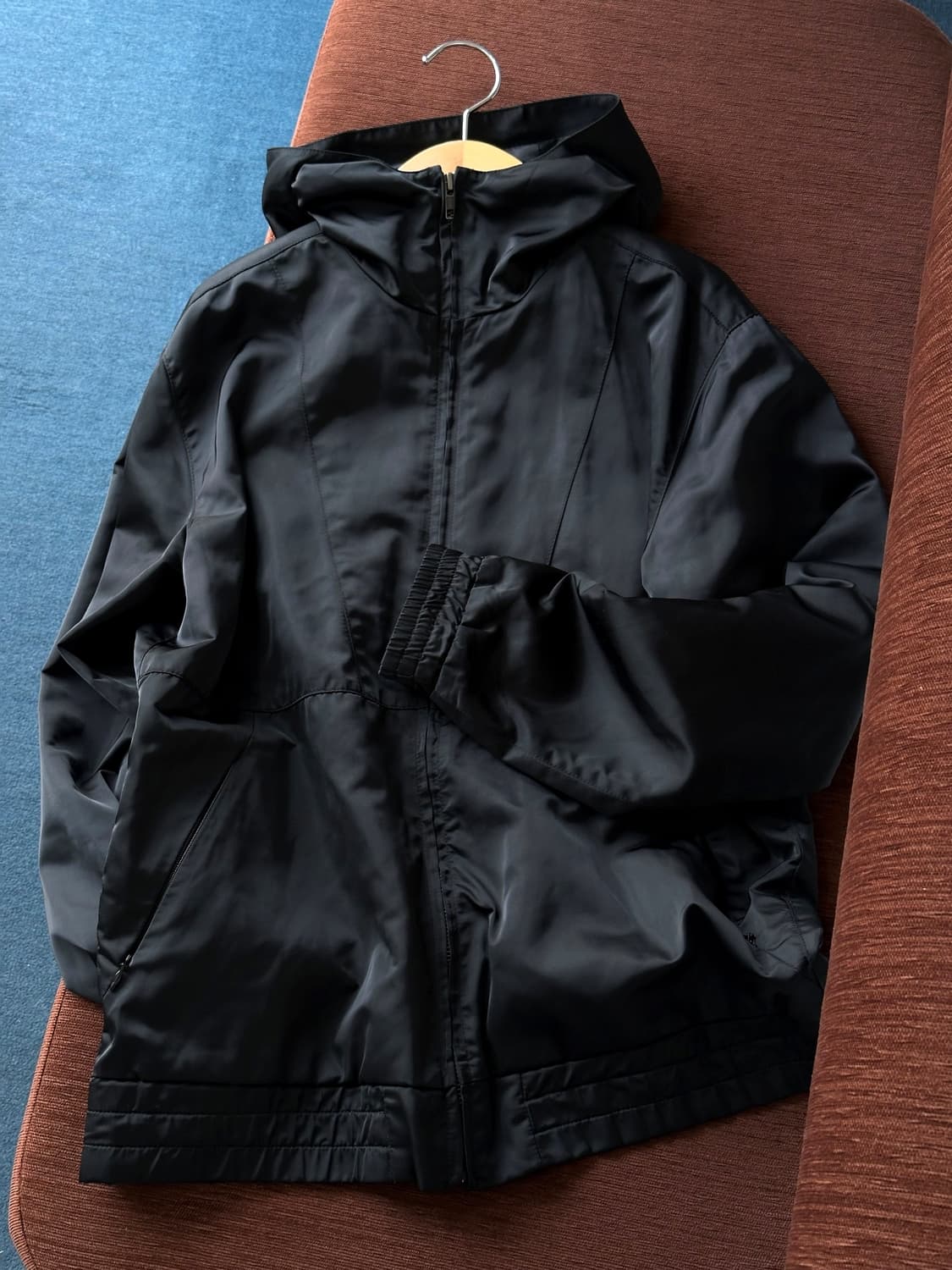 Poly satin high count hood zip parka 상품이미지1