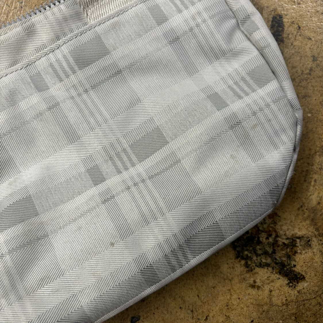 키플링 멜란지 화이트 그레이 체크 숄더백 크로스백 가방 상품이미지6