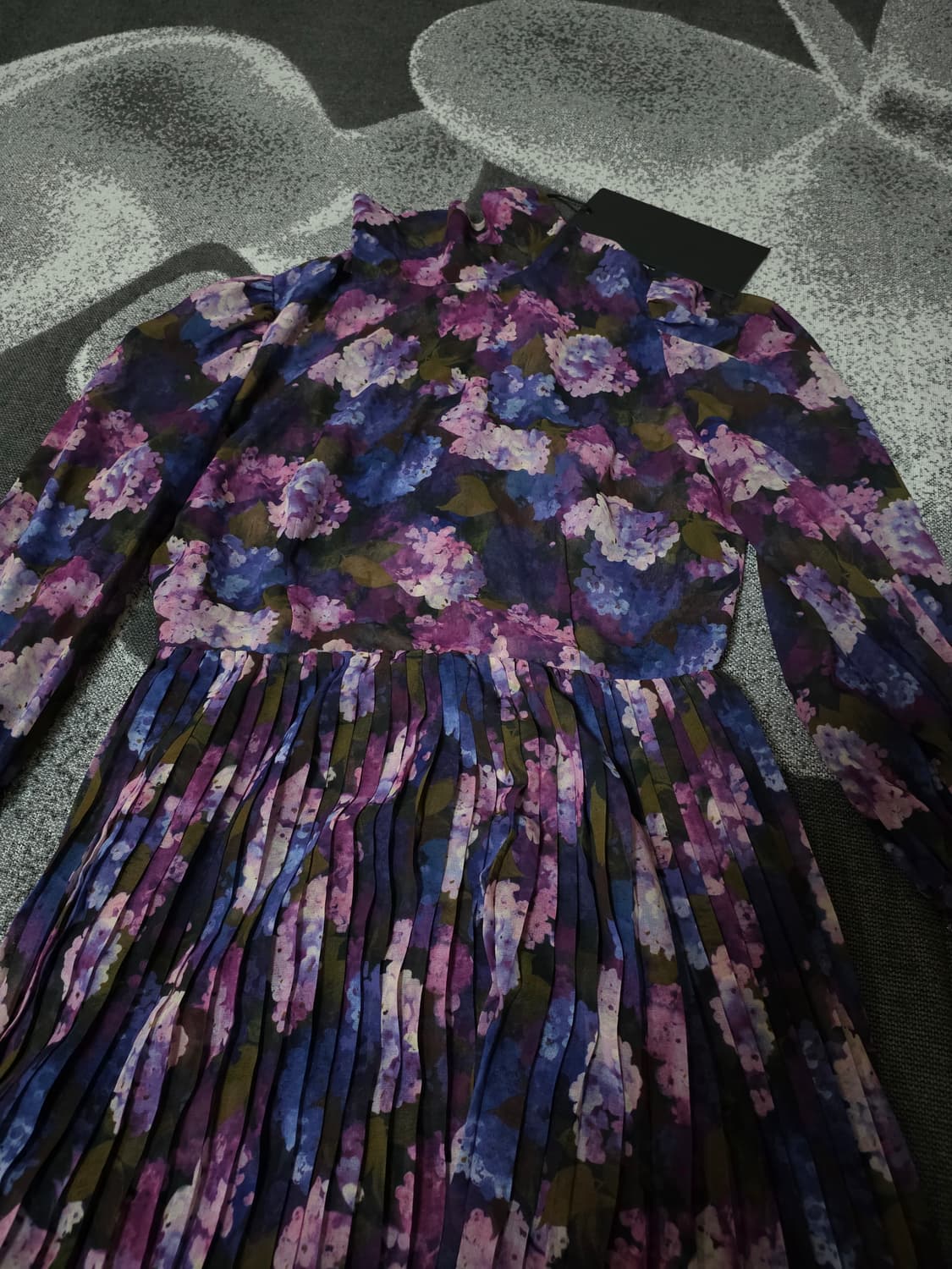 더 쿠플스 수국 플리츠 미니 원피스 [택채 새상품] 상품이미지6