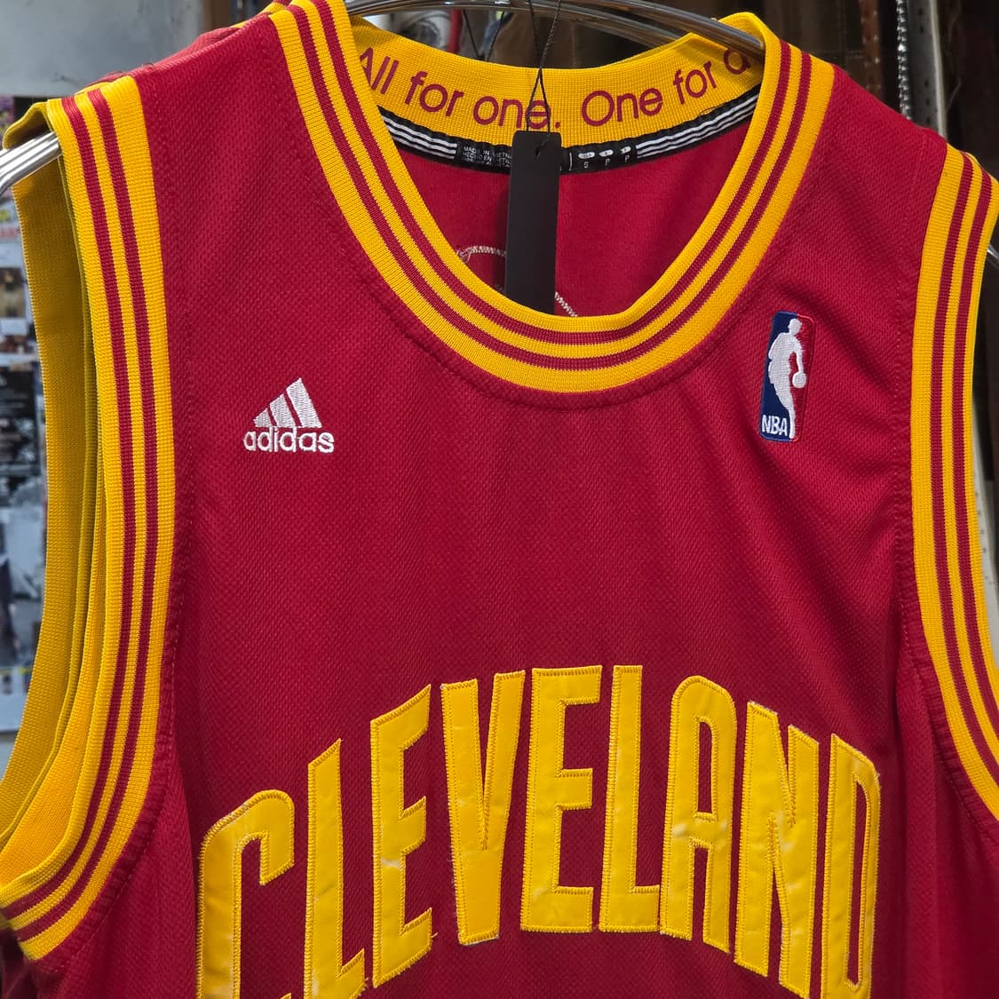 아디다스 엔비에이 클리블랜드 제임스 슬리브리스 상품이미지2