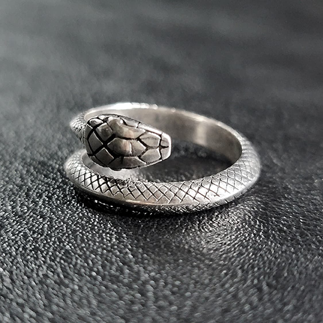 Coil Snake 실버 남자 엔틱 빈티지 명품 뱀 반지 상품이미지4