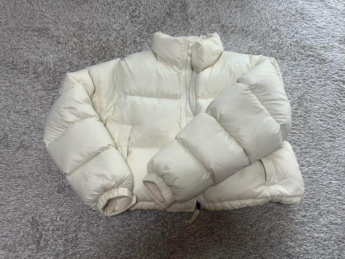 블랙업 로알린 세미크롭 숏패딩 아이보리 상품이미지3