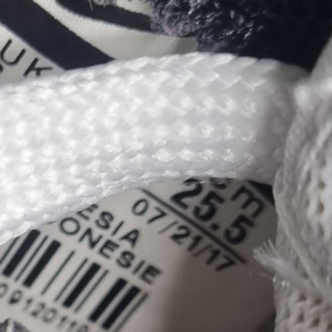 나이키 테니스 클래식 스니커즈 255 상품이미지6