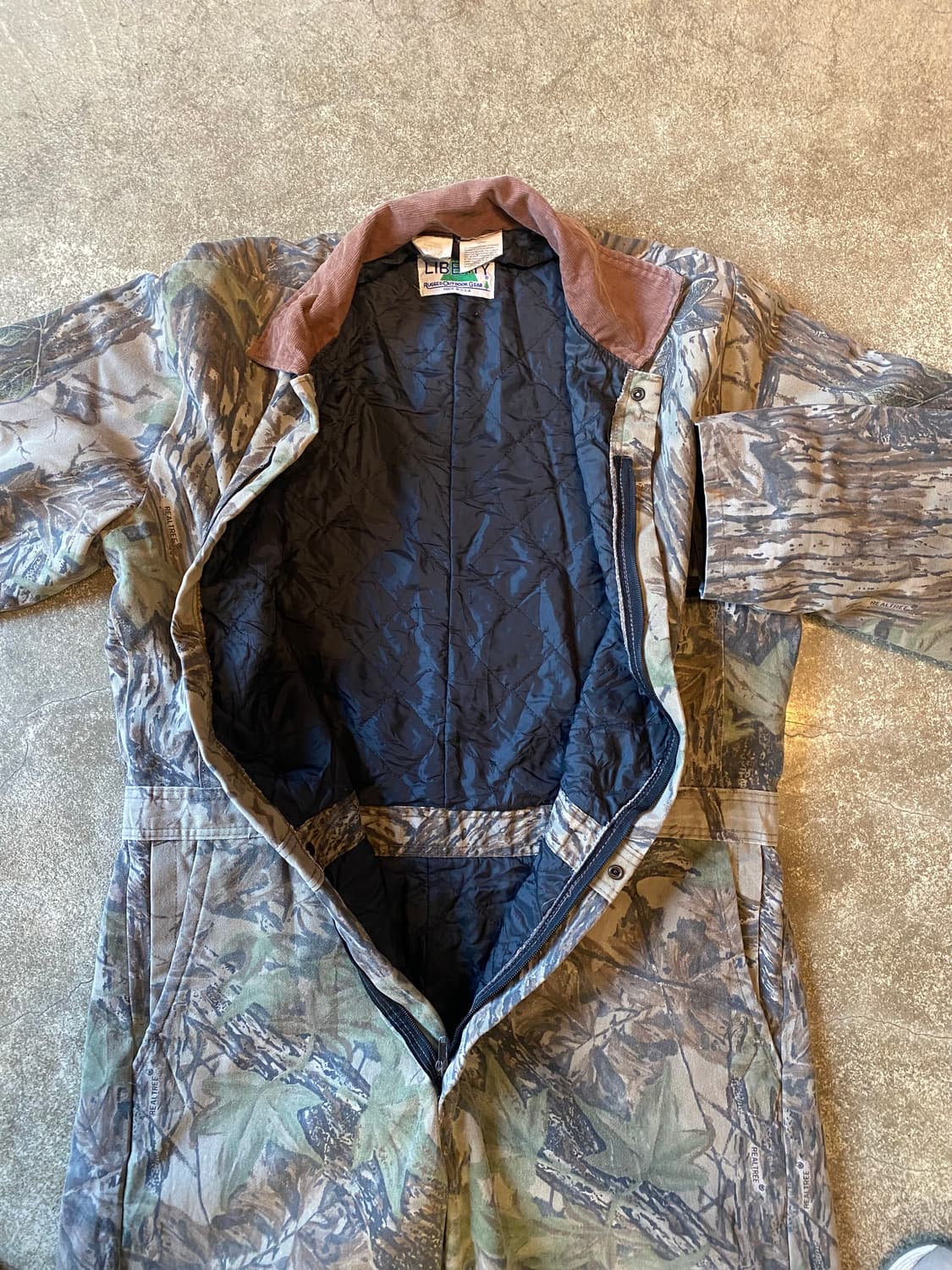 리버티 리얼트리 점프수트 상품이미지5