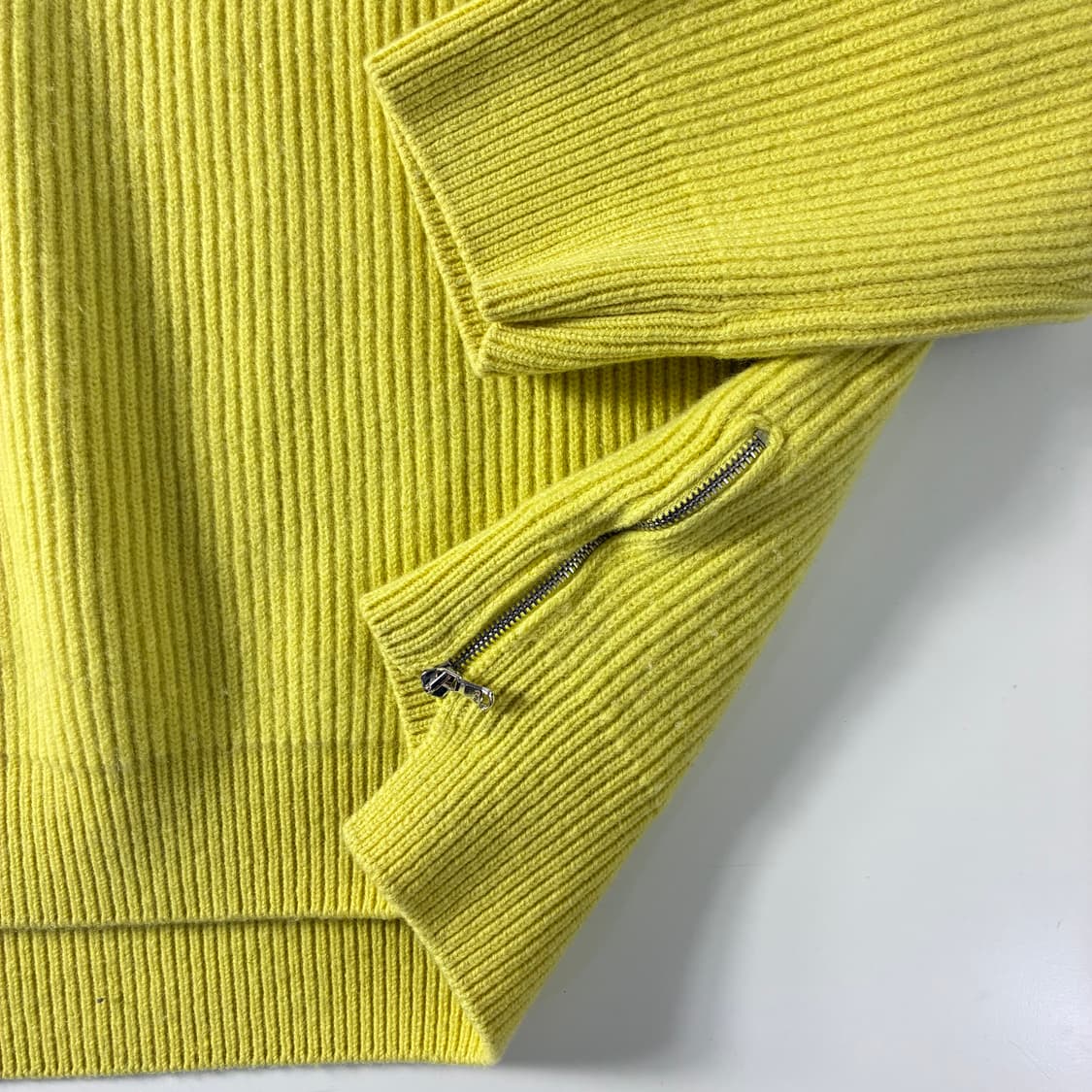 Solid homme  솔리드옴므 울 캐시미어 옐로우 니트   상품이미지4