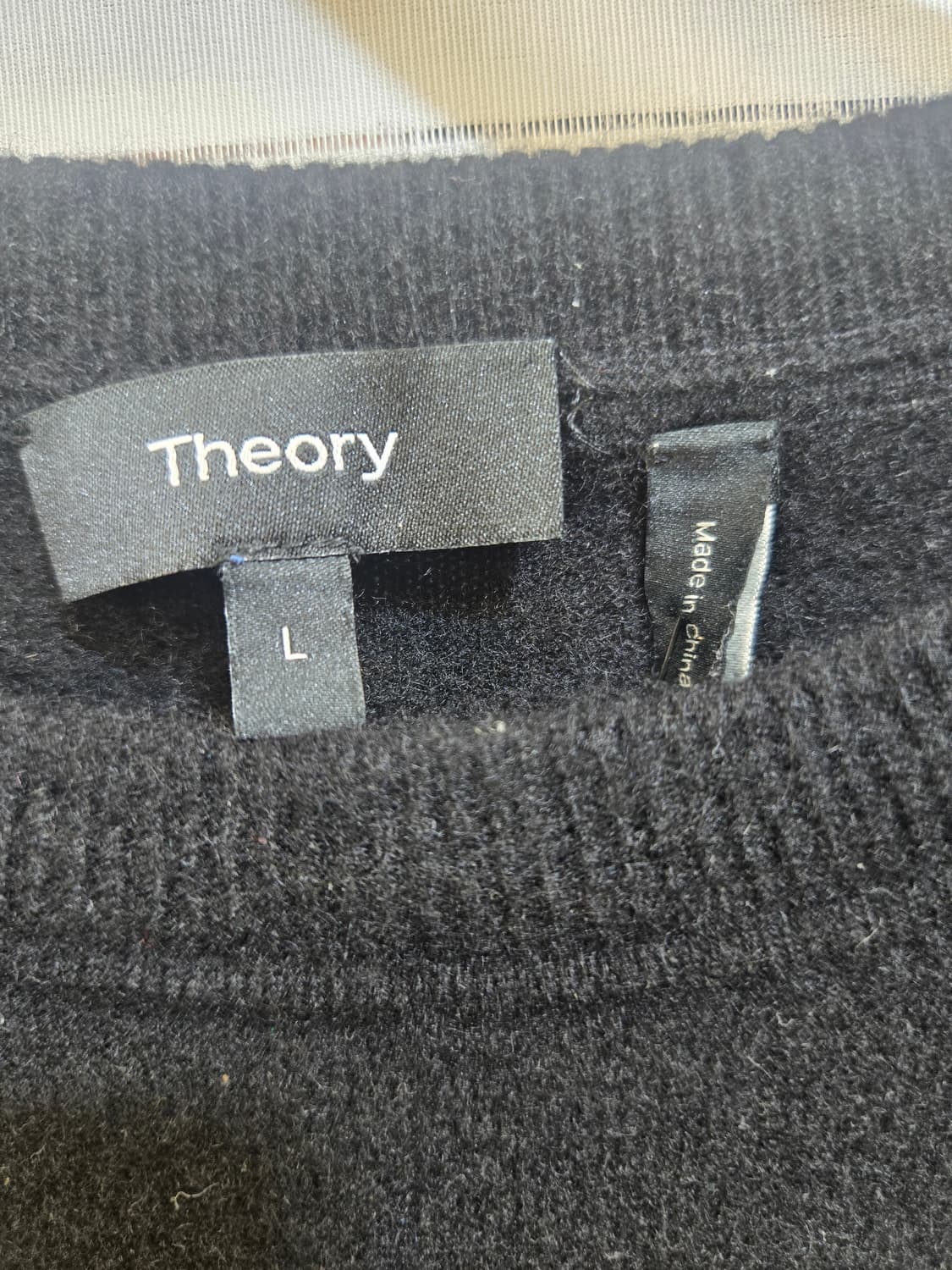 띠어리 케시미어 100블랙니트 상품이미지2