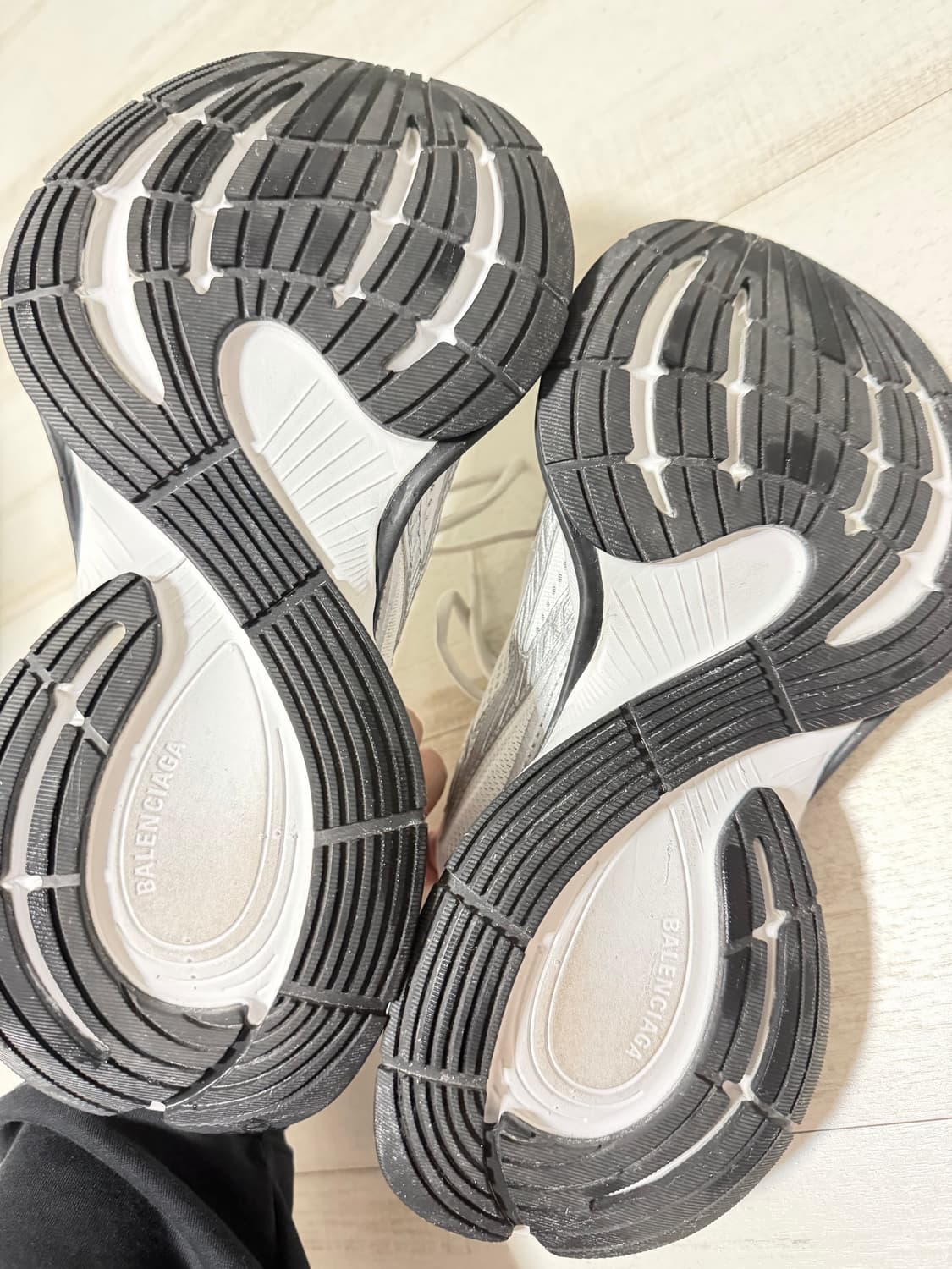 발렌시아가 서킷 실버 40e 상품이미지4