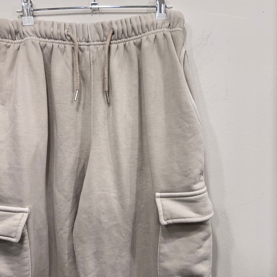 VENETUS 나일론 패치 기모 벌룬 조거팬츠 상품이미지1