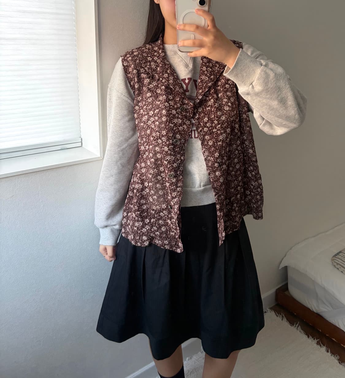 플라워 프릴 슬리브리스 나시 블라우스 상품이미지1