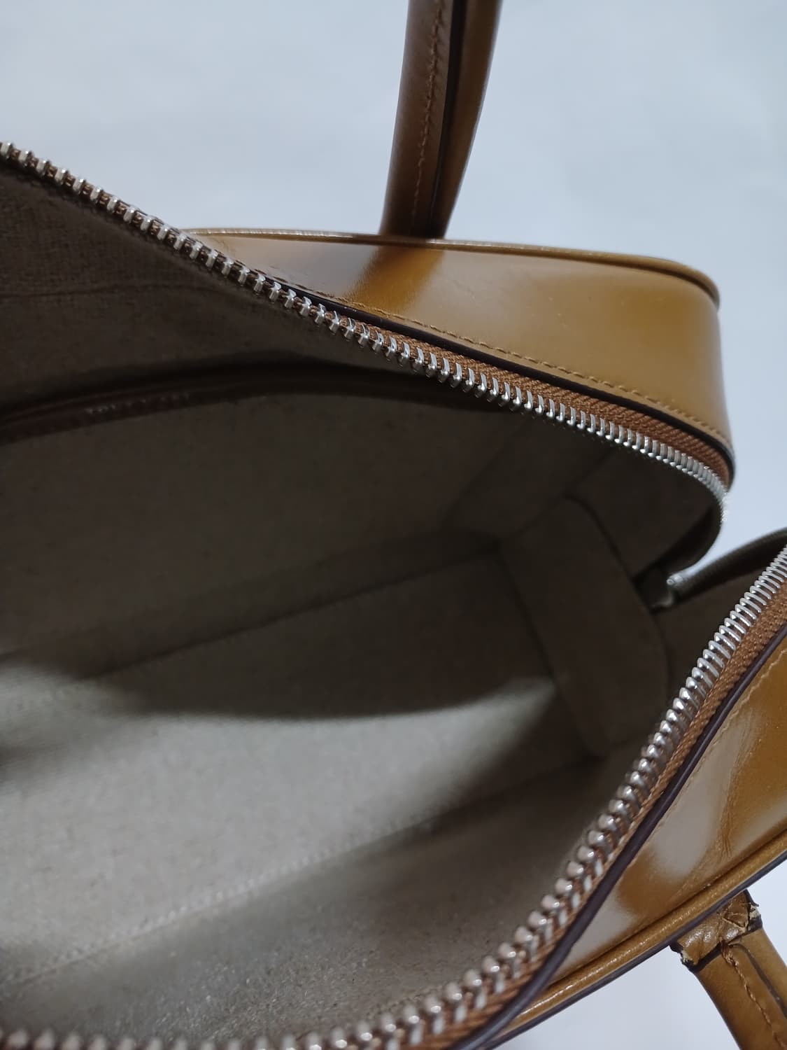 투티에 로케백 카멜 스몰 상품이미지8