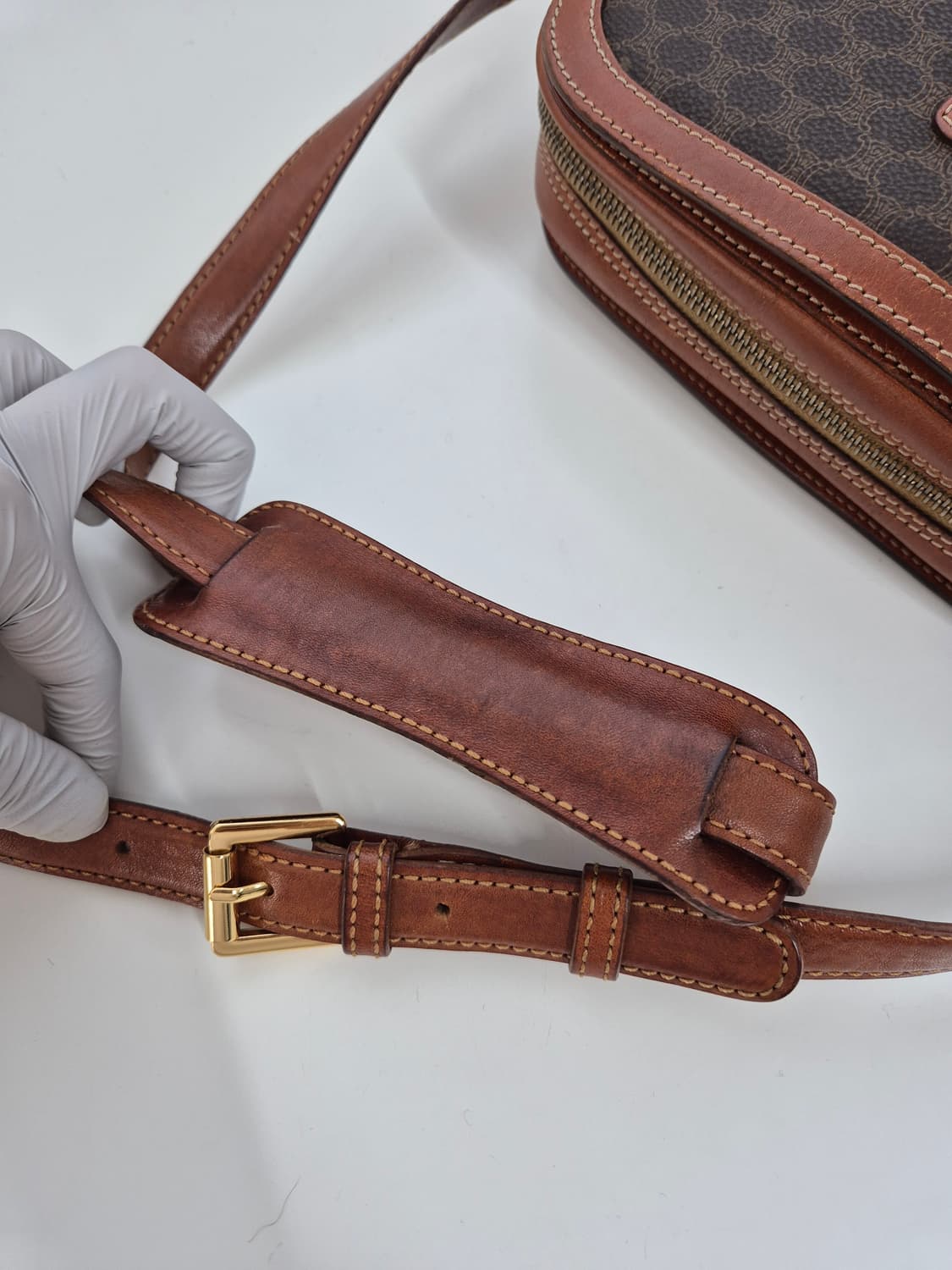 셀린느 마카담 크로스백 상품이미지5