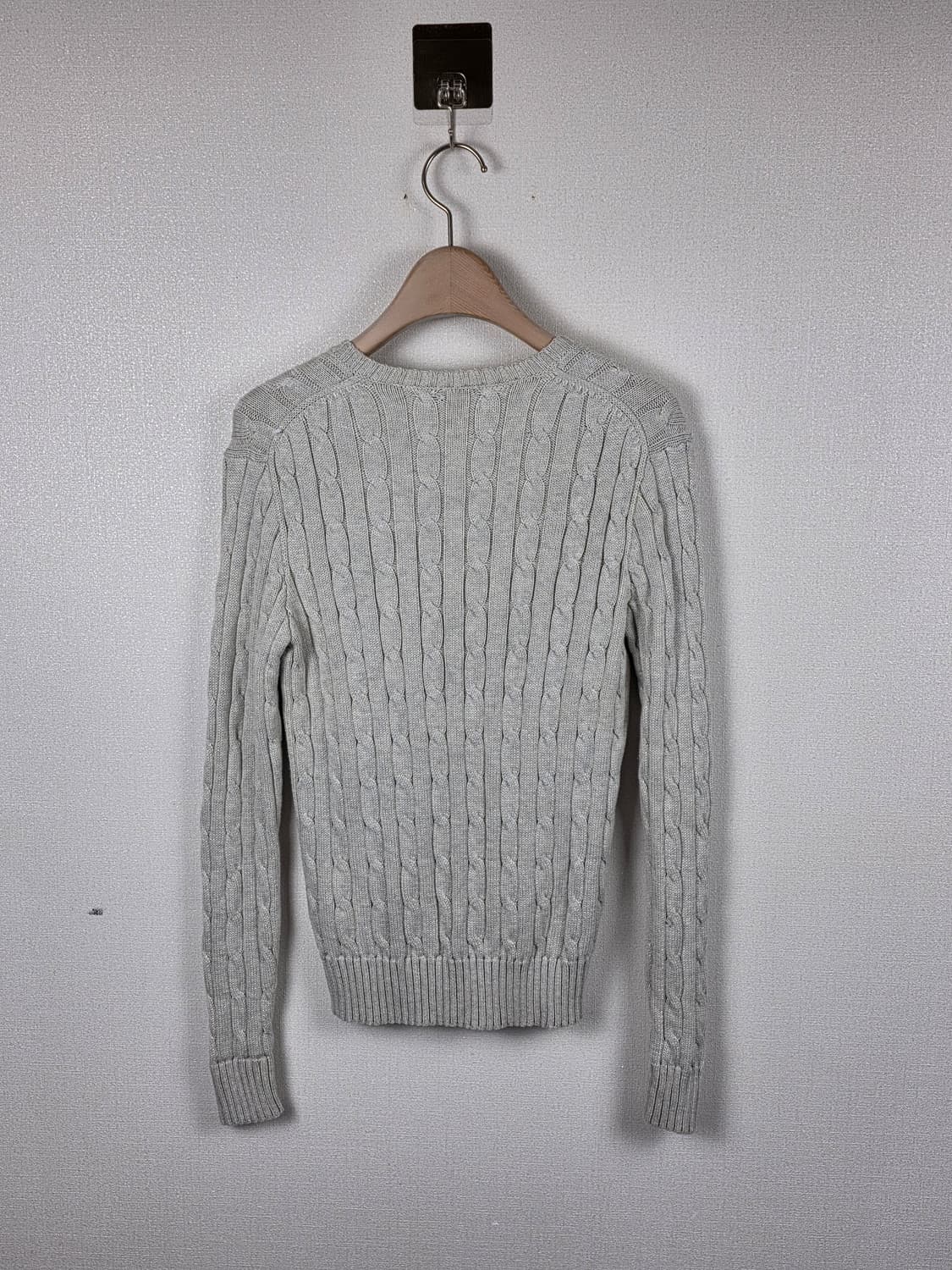 폴로랄프로렌 여성 브이넥 케이블니트 꽈배기니트 그레이 S 상품이미지2
