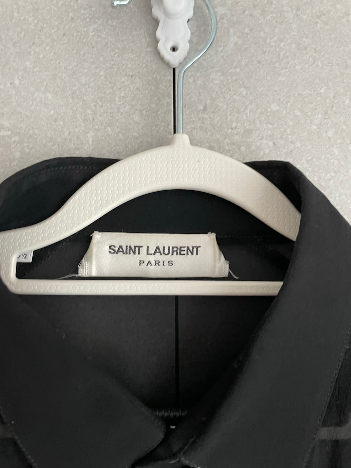 생로랑 23ss  실크셔츠 상품이미지4