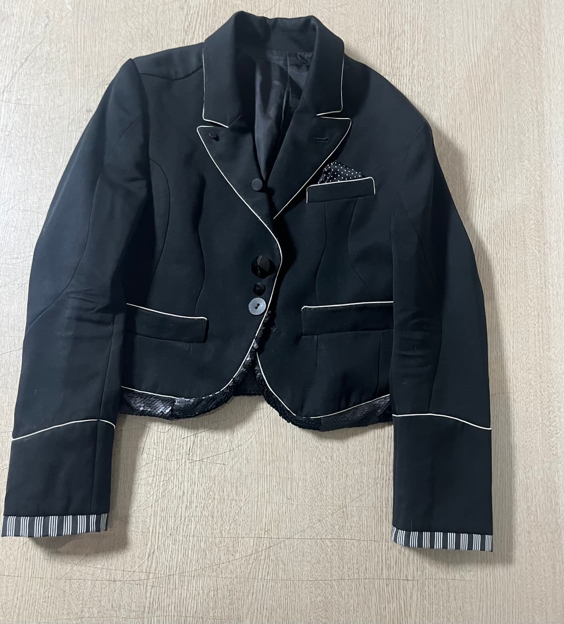 1 언더커버 aw25 but beautiful 4 크롭 블레이저 자켓 상품이미지1