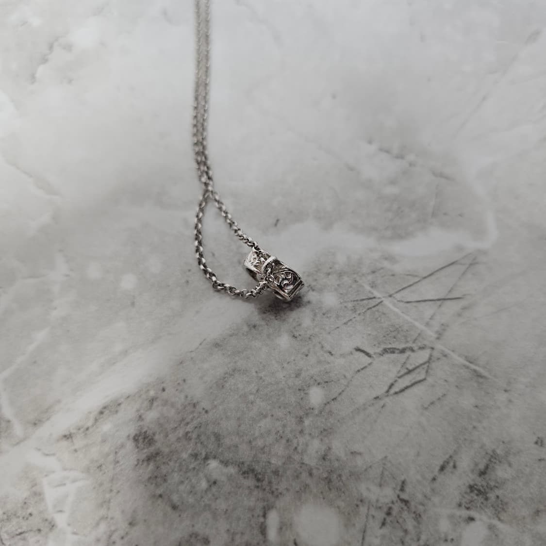 구찌 GG 로고 실버 목걸이 판매 상품이미지5