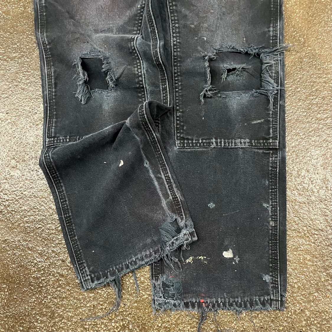 Carhartt 데미지 더블니 워크 팬츠 (30“) 상품이미지3