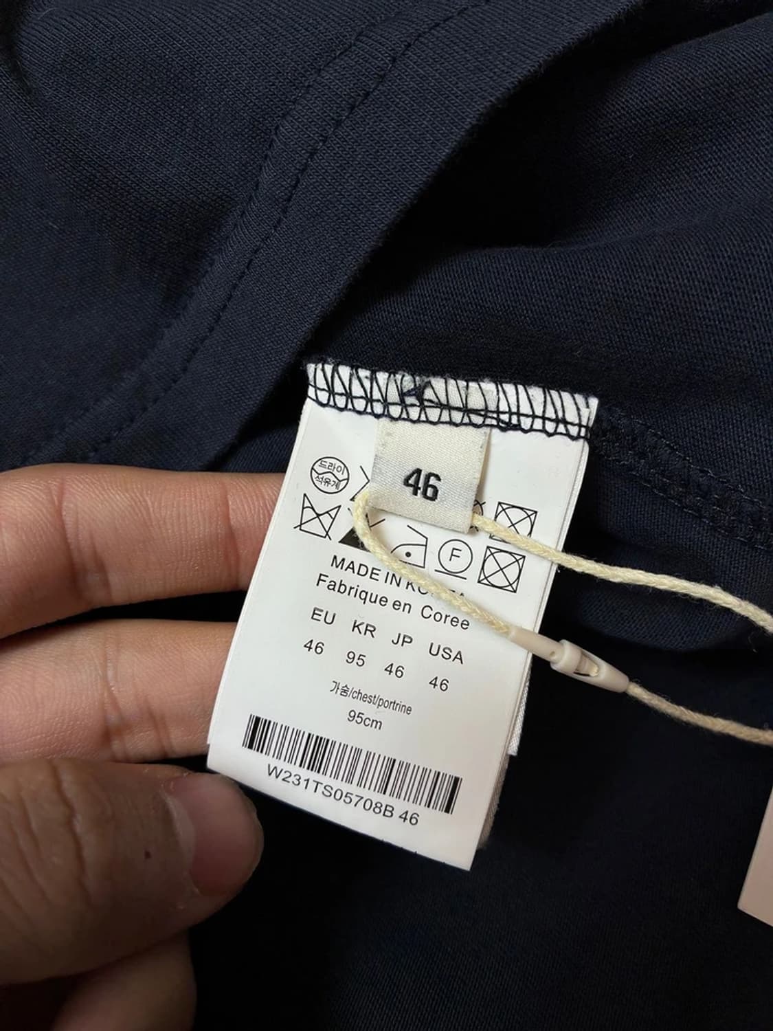 우영미 22FW 백로고 반팔 티셔츠 PN9578 상품이미지8