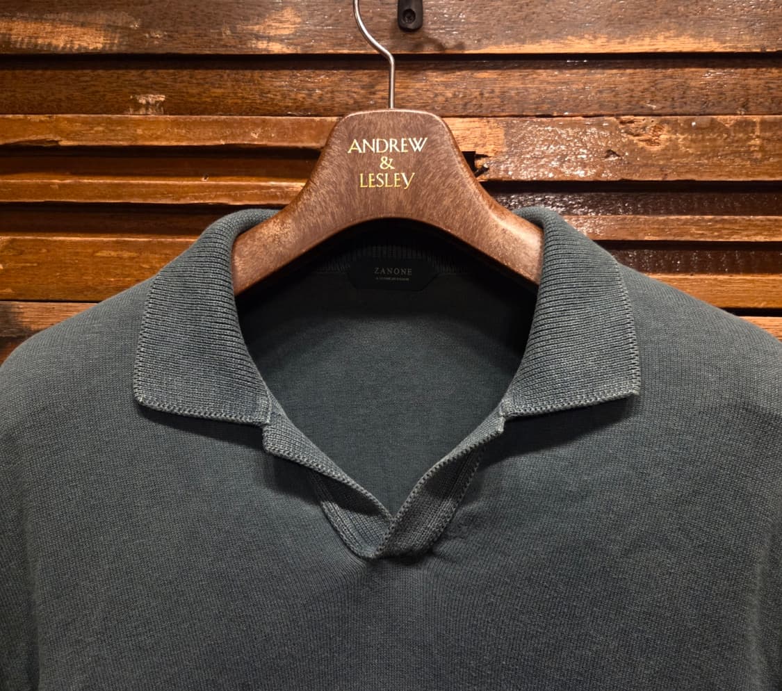 자노네 오픈칼라넥 티셔츠 상품이미지2