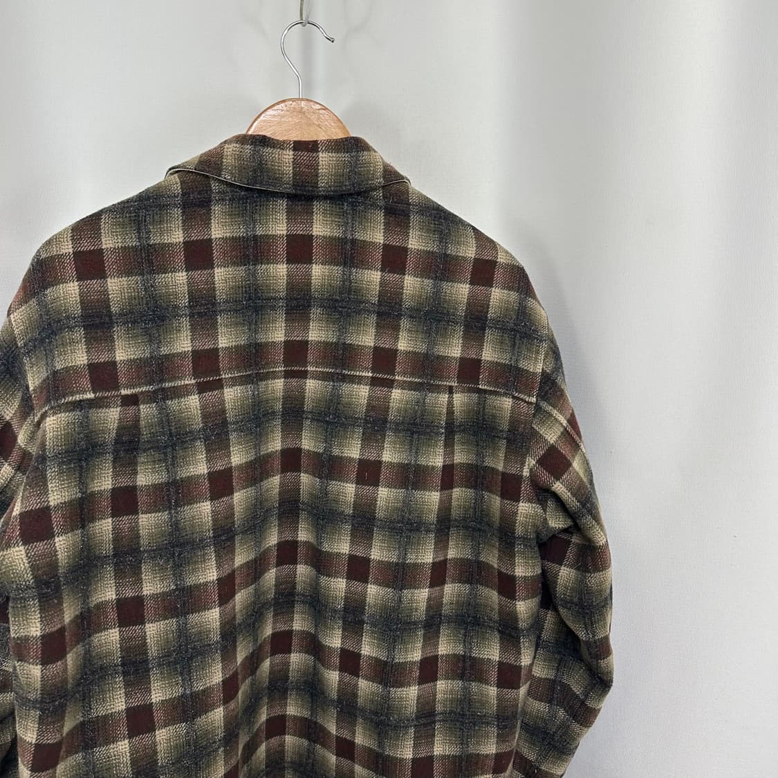   빈폴 남자 도톰한 체크 똑딱이 셔츠 자켓 90  EIW 상품이미지6