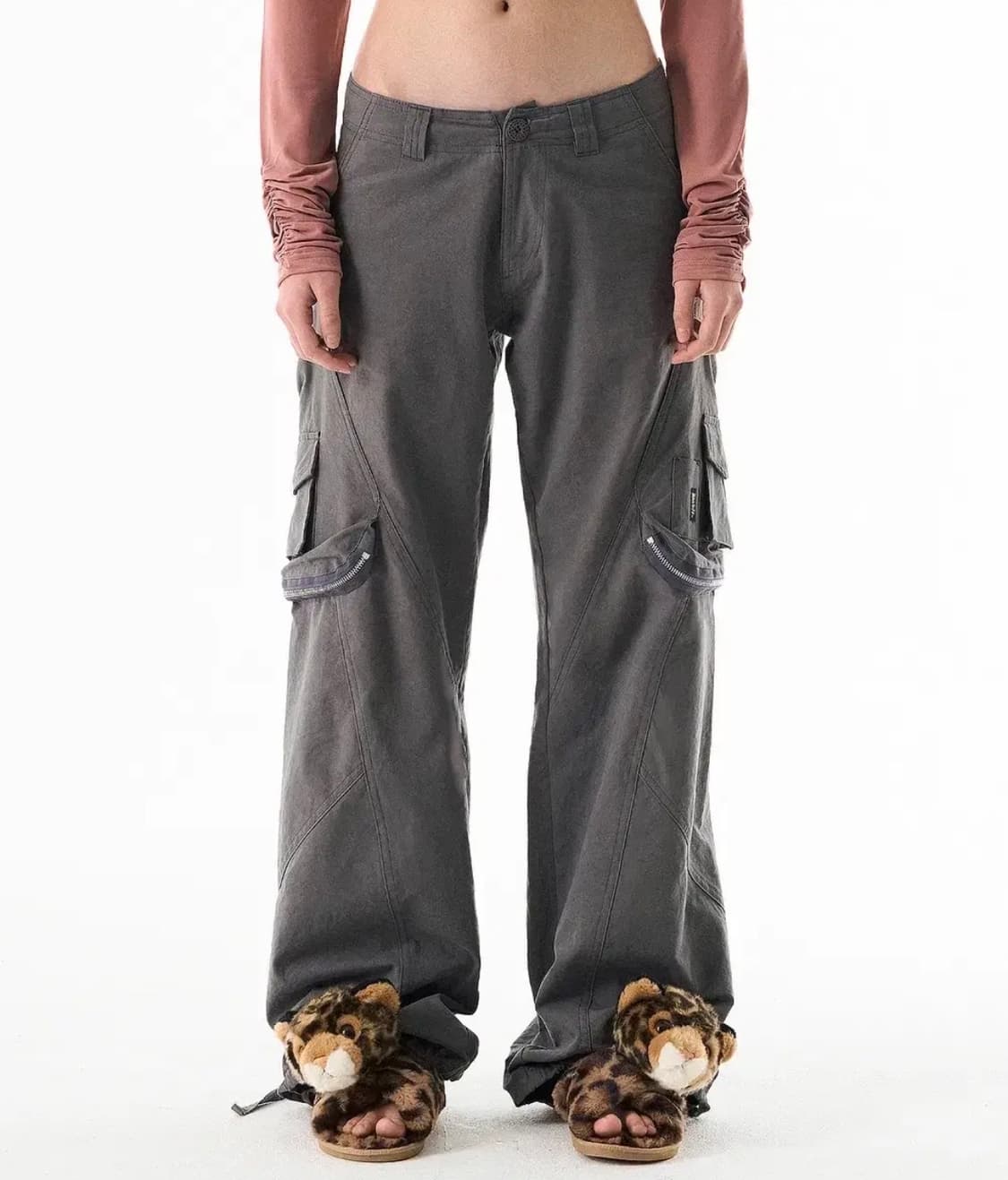 Badee parachute cargo pants 상품이미지1