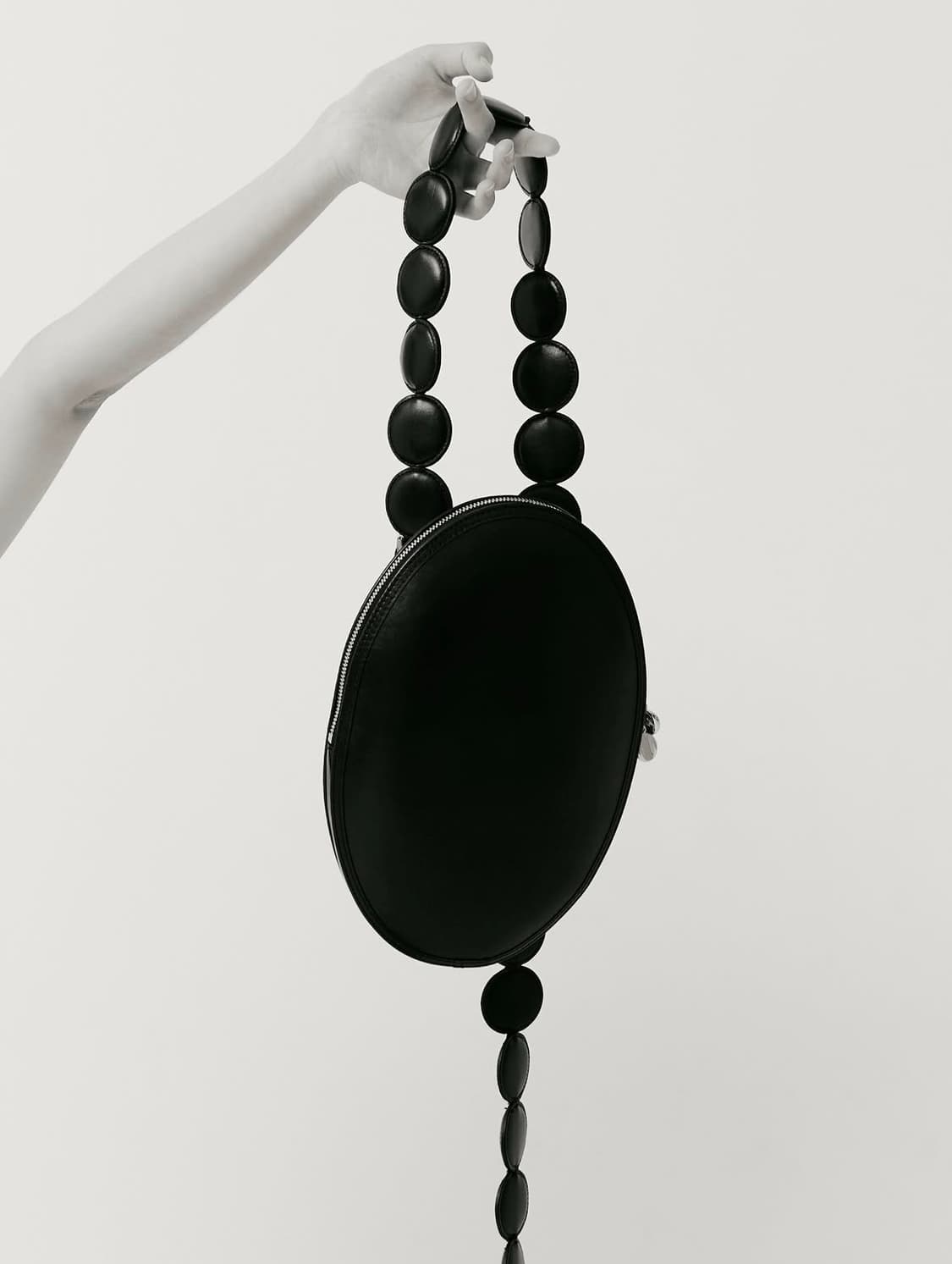 Bambole bag1 밤볼레 백1 블랙구해요! 상품이미지1