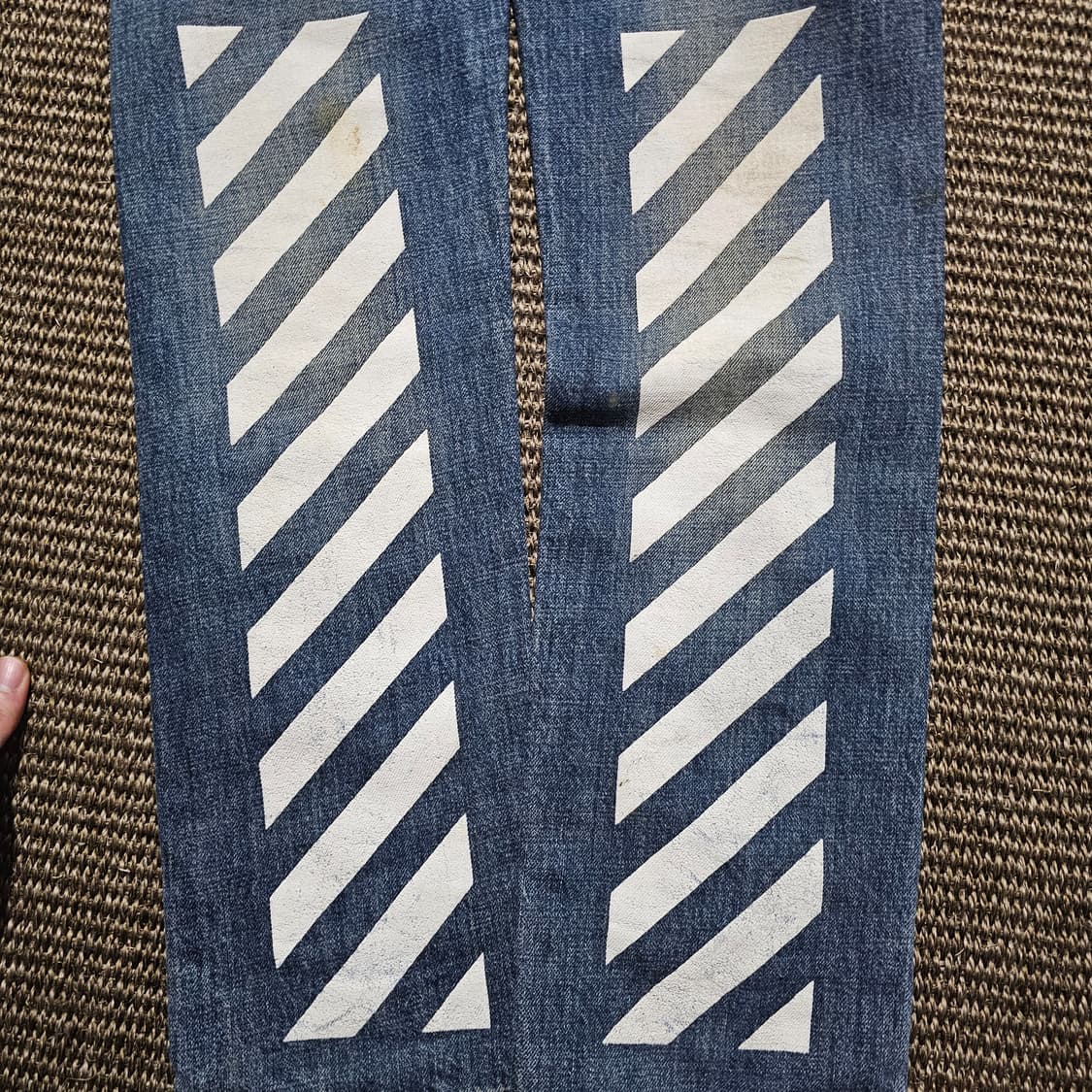 오프화이트 워싱 데님 팬츠 31 상품이미지4