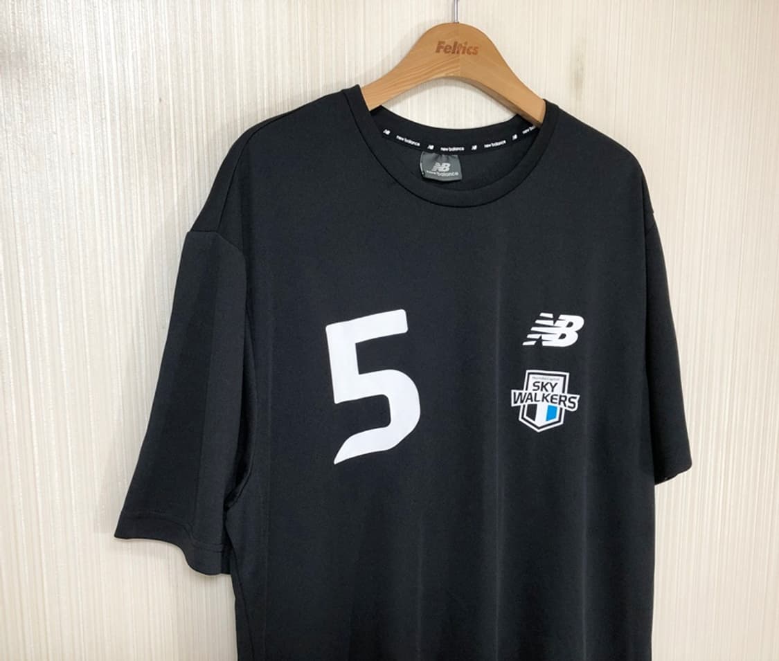 V-리그 뉴발란스 천안 현대캐피탈 스카이워커스 선수실착 트레이닝셔츠 #5 상품이미지5