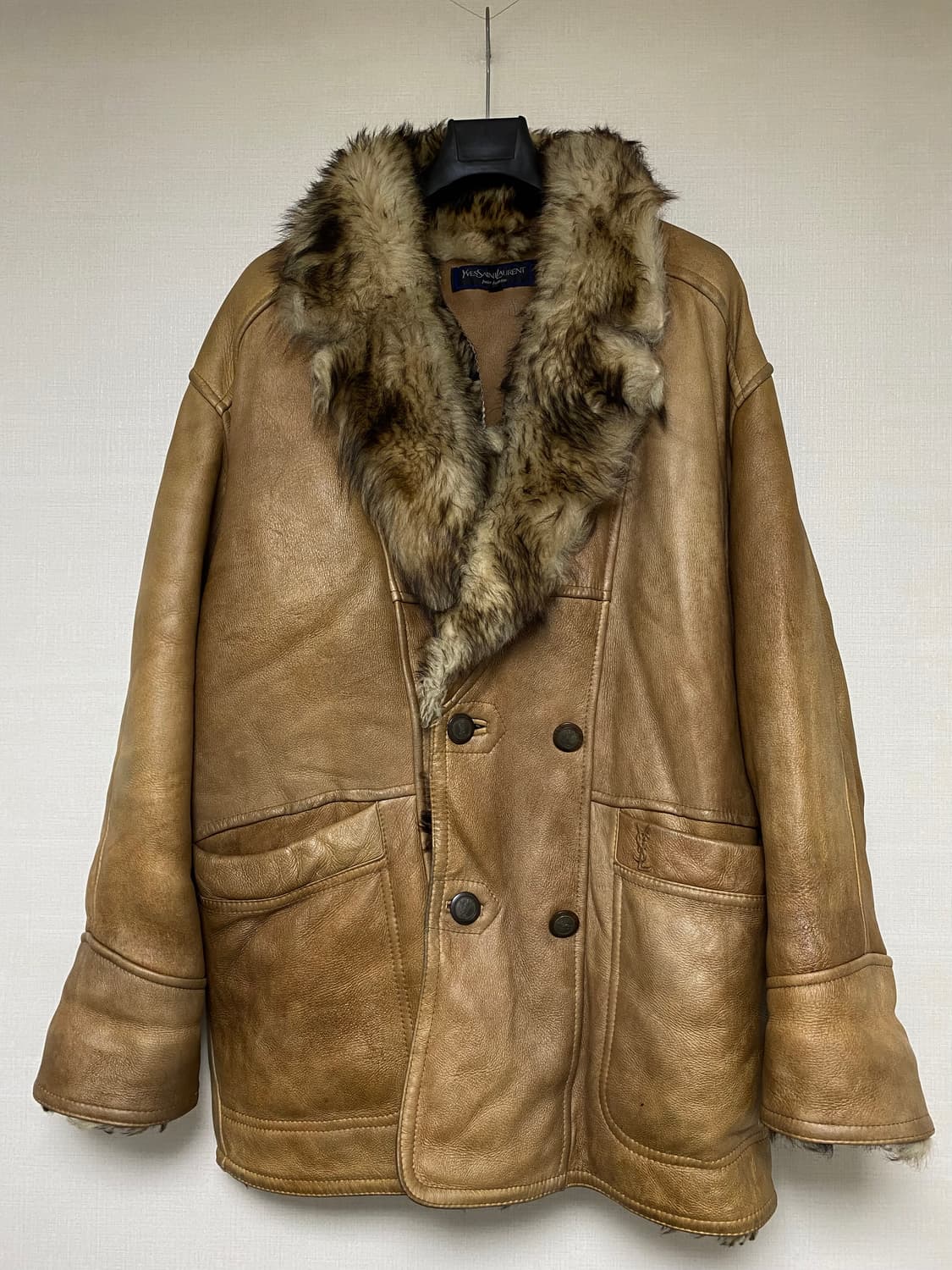 1993년 YVES SAINT LAURENT 양가죽 무스탕 상품이미지1